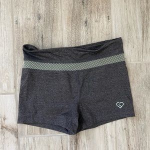 Live Love Dream Dark Gray WorkOut Shorts Size Small